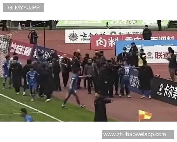 大渡口队球员王耀文因袭击裁判被禁赛五年引发热议